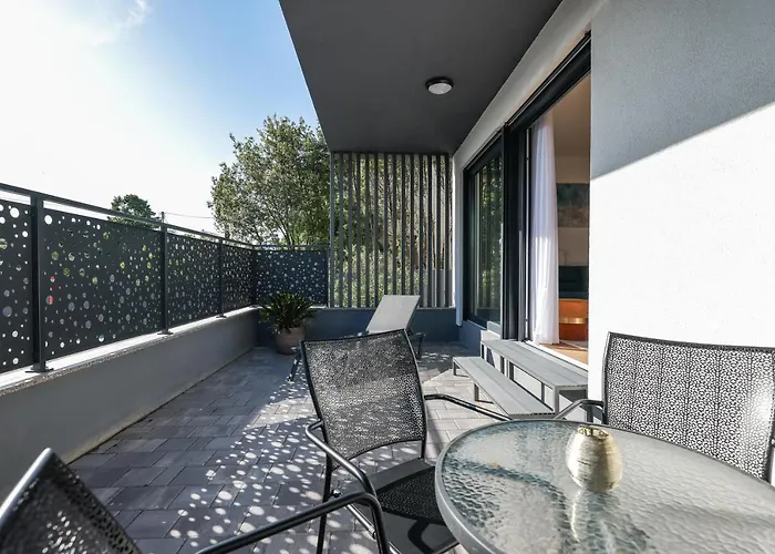 Premium Ventus Rosa - Mistral Garden Apartamento