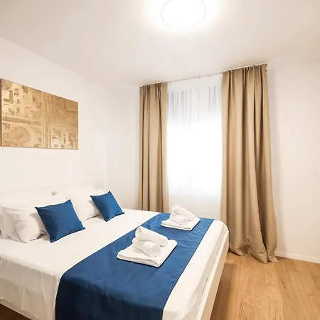 アパート Premium Ventus Rosa - Mistral Garden ザダル