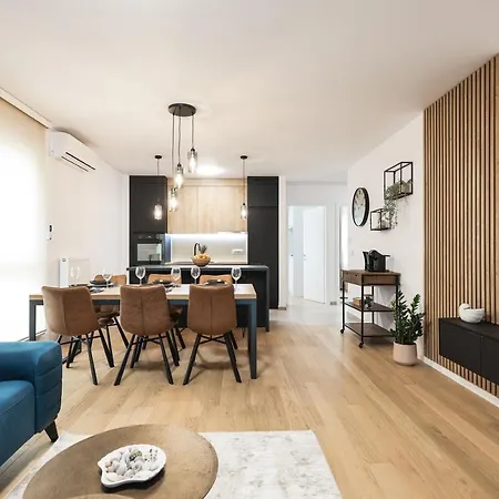 アパート Premium Ventus Rosa - Mistral Garden ザダル