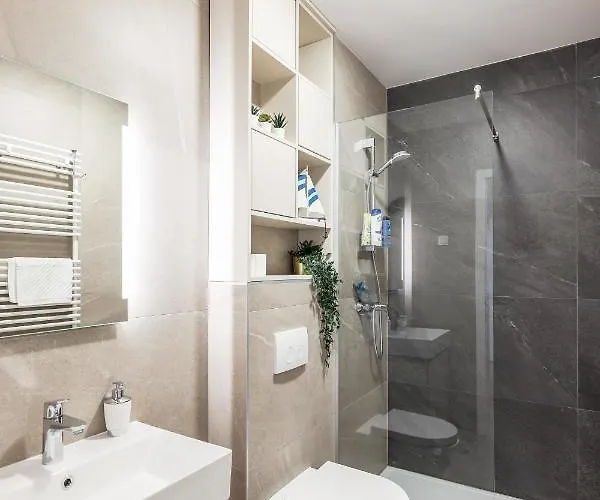 Premium Ventus Rosa - Mistral Garden Apartament Zadar